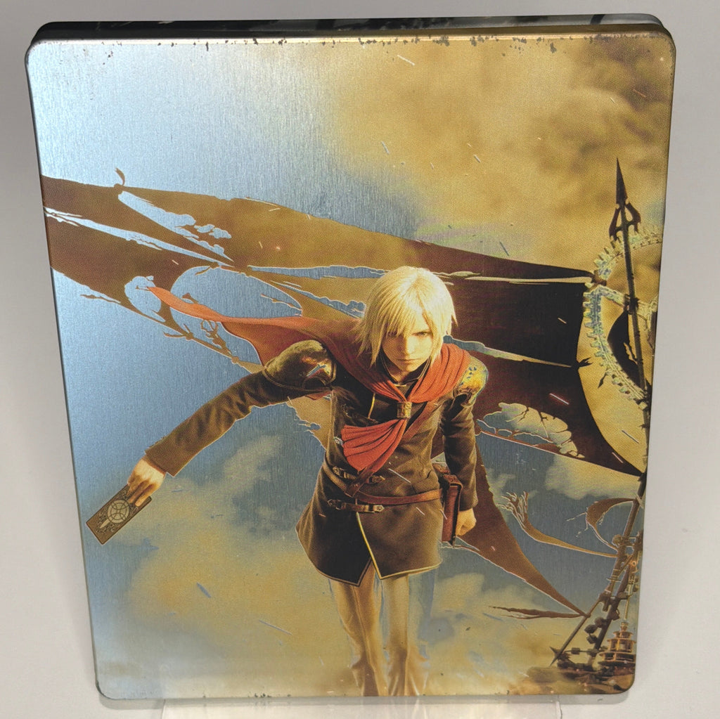 Final Fantasy Type-0 HD SteelBook back - Ace standing in ruins, brushed steel finish