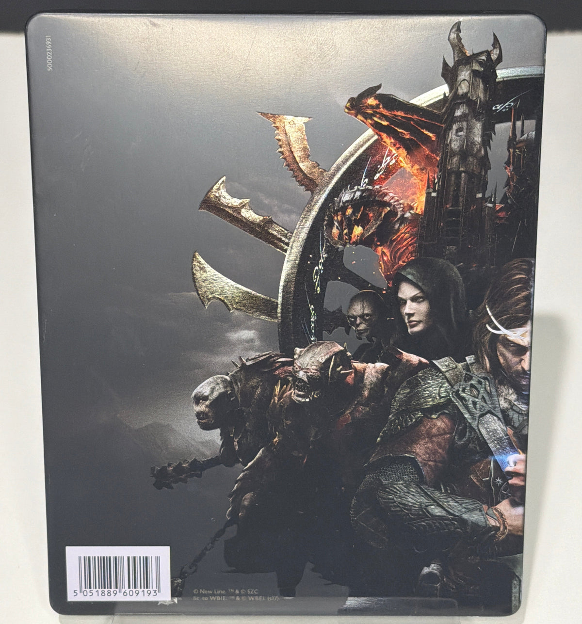 Middle-Earth Shadow of War Silver Edition PS4 - outer sleeve front (Grade B)