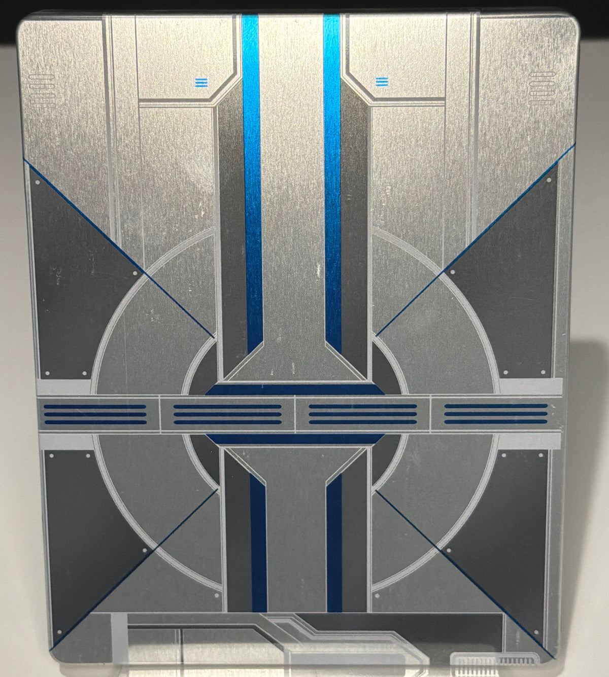 Star Ocean Integrity and Faithlessness Limited Edition PS4 - SteelBook front: brushed silver spacecraft corridor design (Grade B)