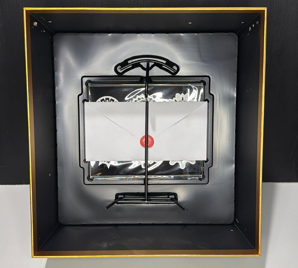 PAYDAY 3 gold Collector’s Mask in original fitted packaging